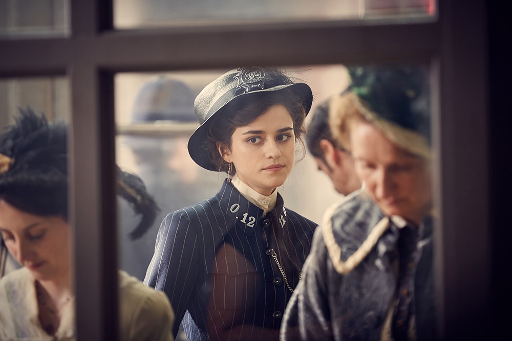 Rebecca Liddiard in the “A Dish of Adharma” episode of HOUDINI & DOYLE
