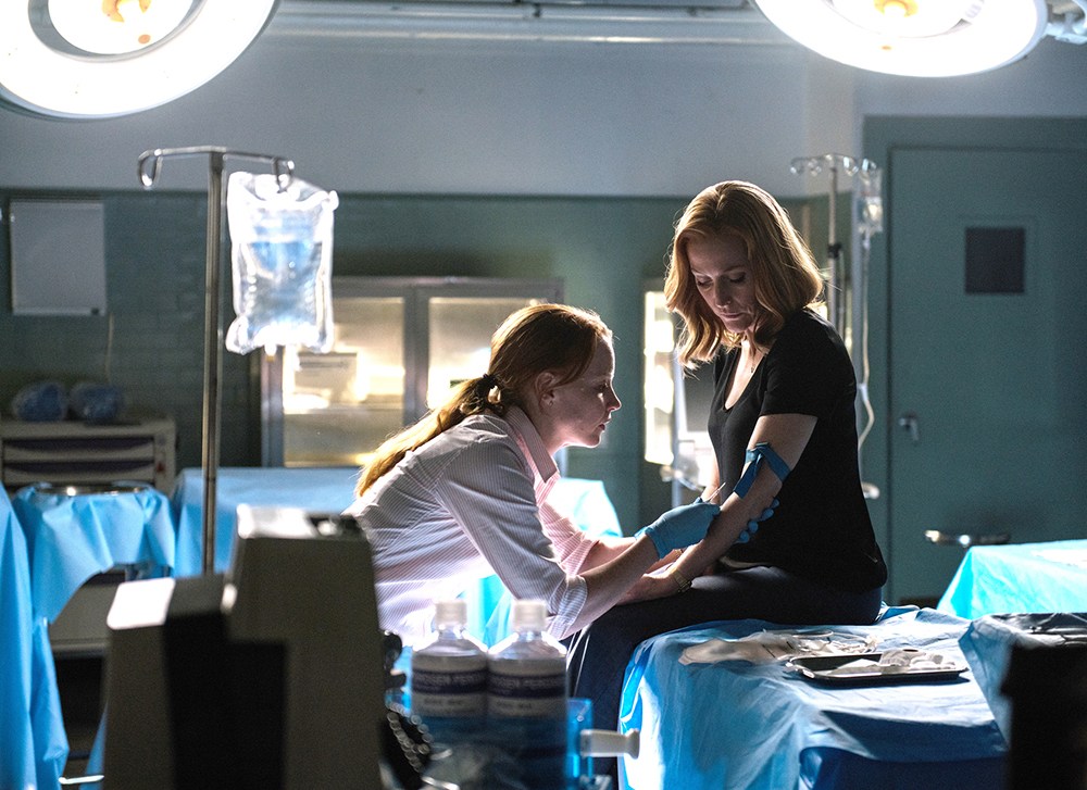Guest star Lauren Ambrose and Gillian Anderson in the “My Struggle II” season finale episode of THE X-FILES