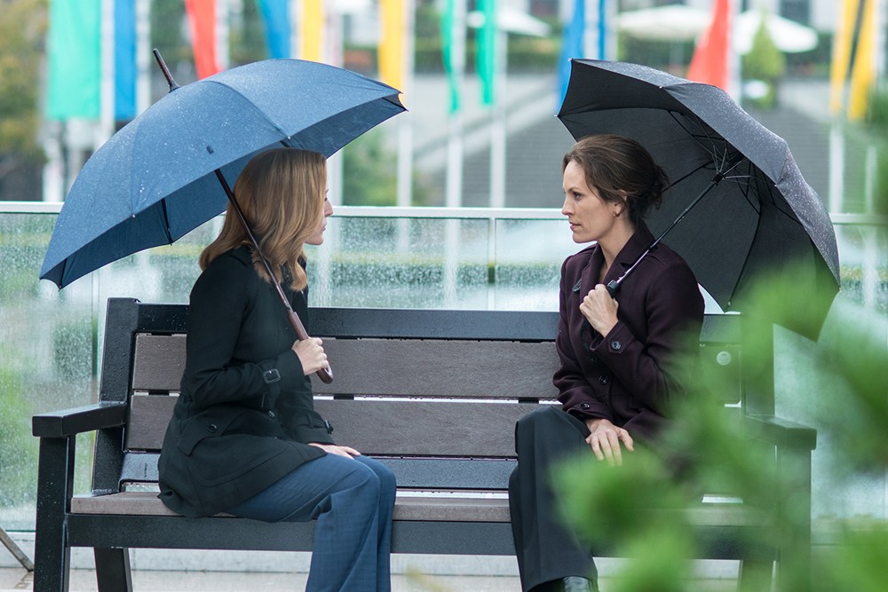 Gillian Anderson and guest star Annabeth Gish in the “My Struggle II” season finale episode of THE X-FILES